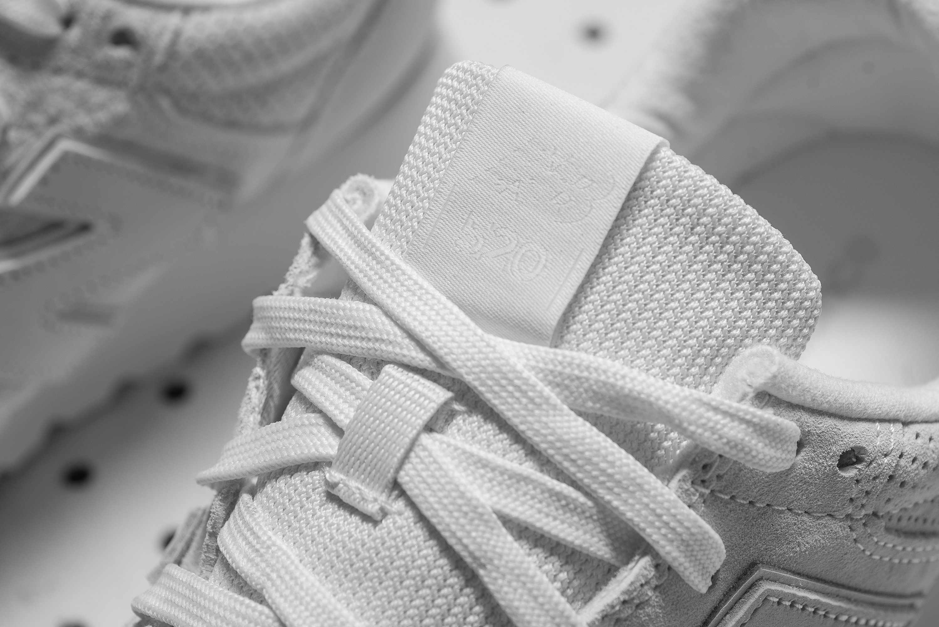 New Balance 520 White/White