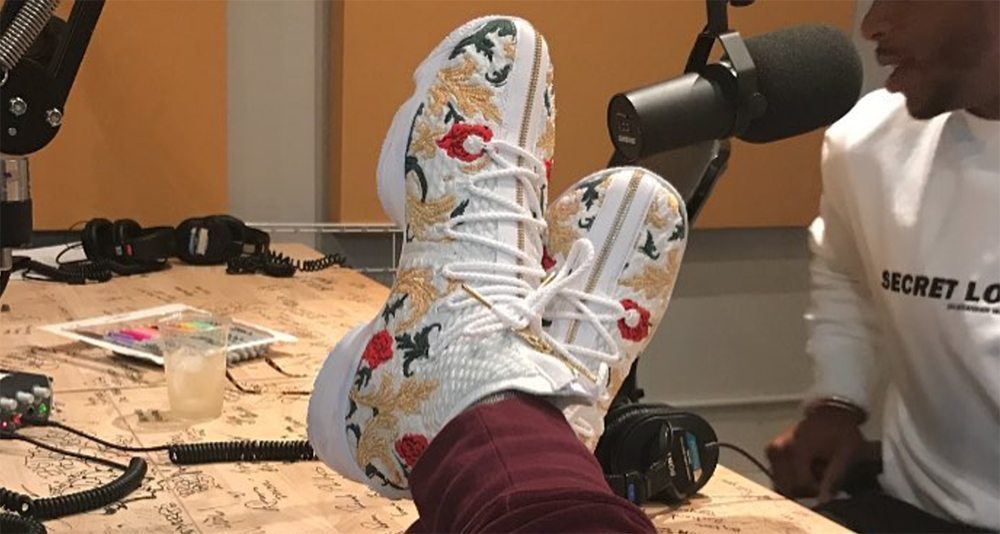 Nike LeBron 15 "Floral"