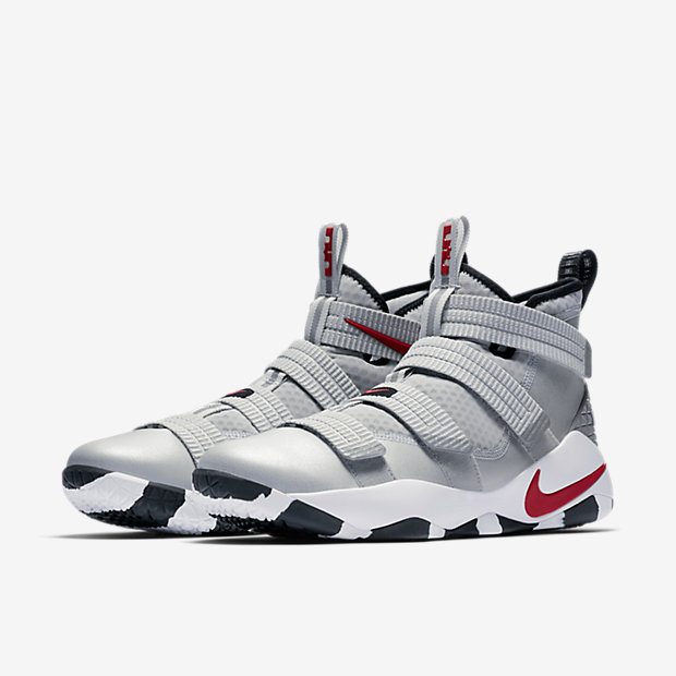 Nike LeBron Soldier 11 "Silver Bullet"