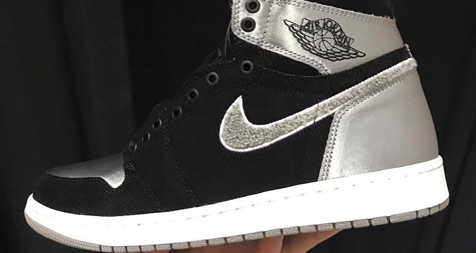 Air Jordan 1 Satin "Shadow"