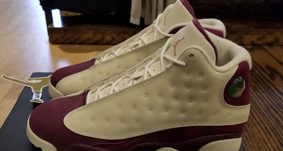 Air Jordan 13 "Bordeaux"