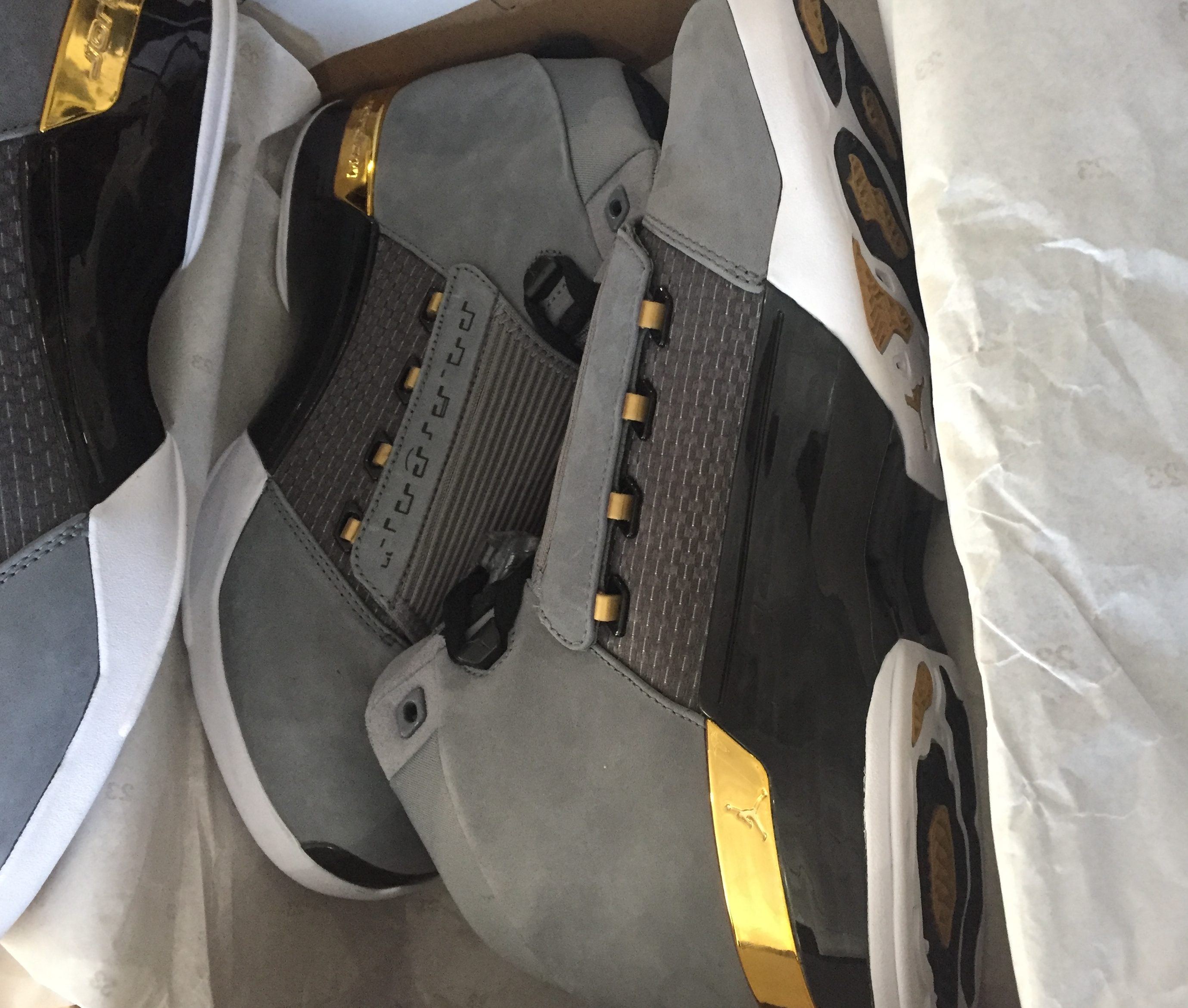 Trophy Room x Air Jordan 17