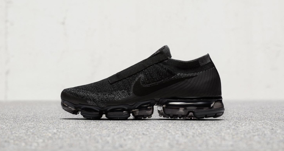 Nike Air VaporMax Laceless "Triple Black"