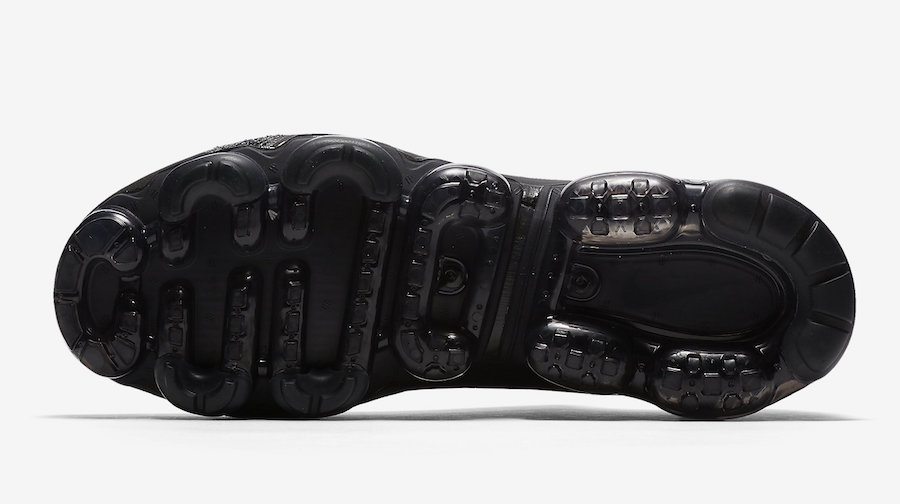 Nike Air VaporMax Laceless "Black"