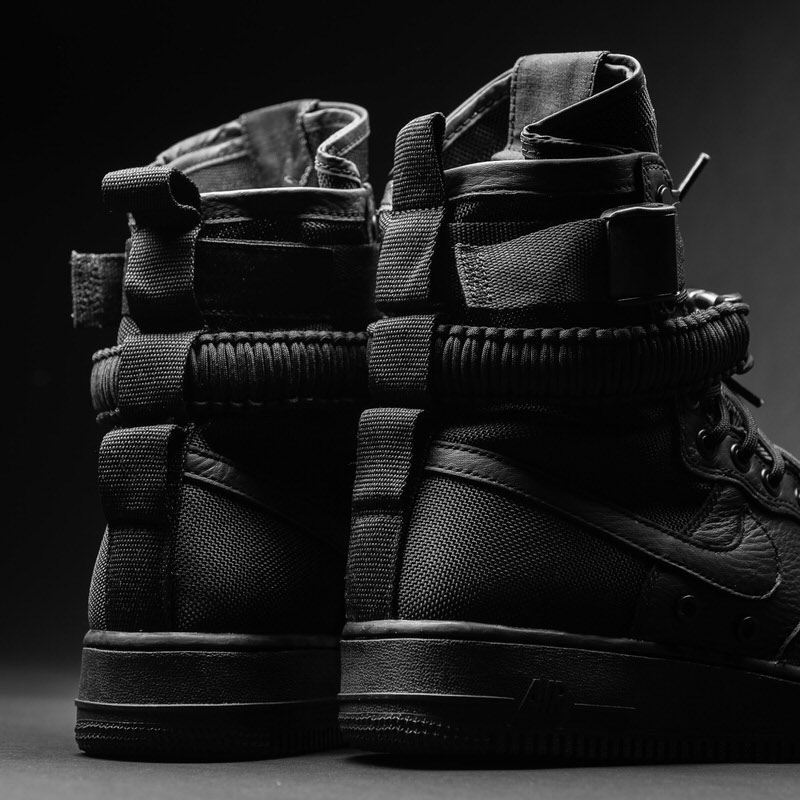 Nike SF AF-1 “Triple Black”