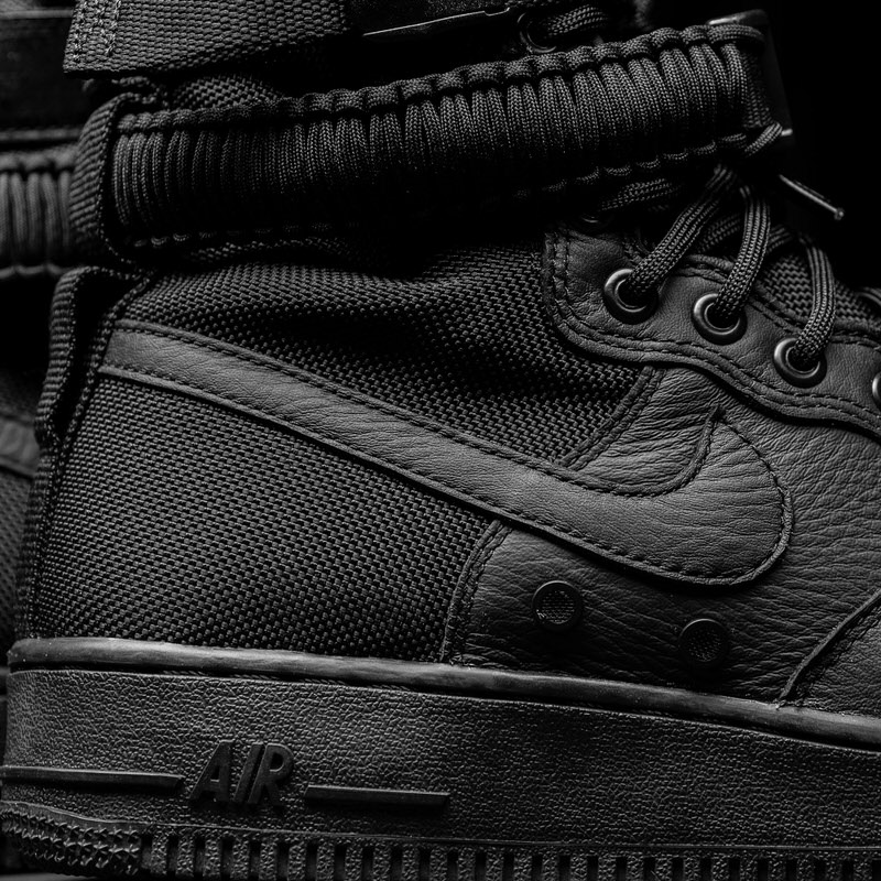 Nike SF AF-1 “Triple Black”