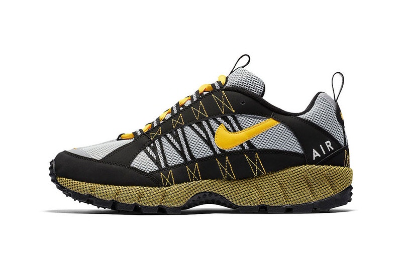 Nike Air Humara '17 Black/Varsity Maize