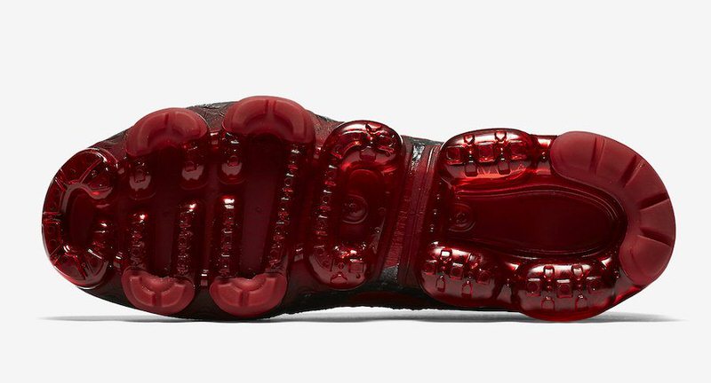 Nike Air VaporMax Black/Red