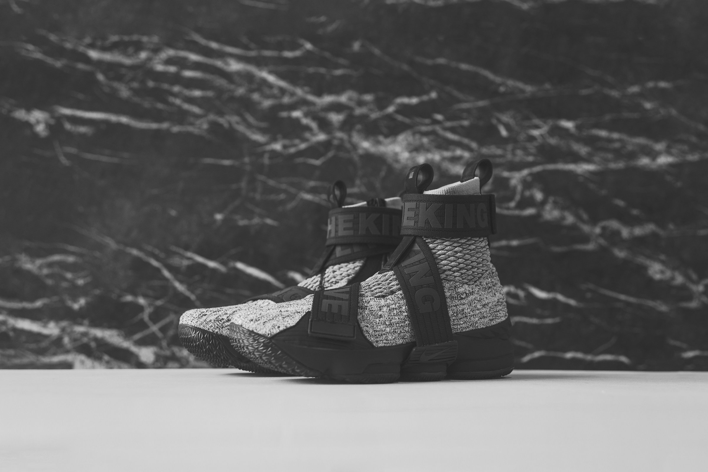 KITH x Nike LeBron Lifestyle 15