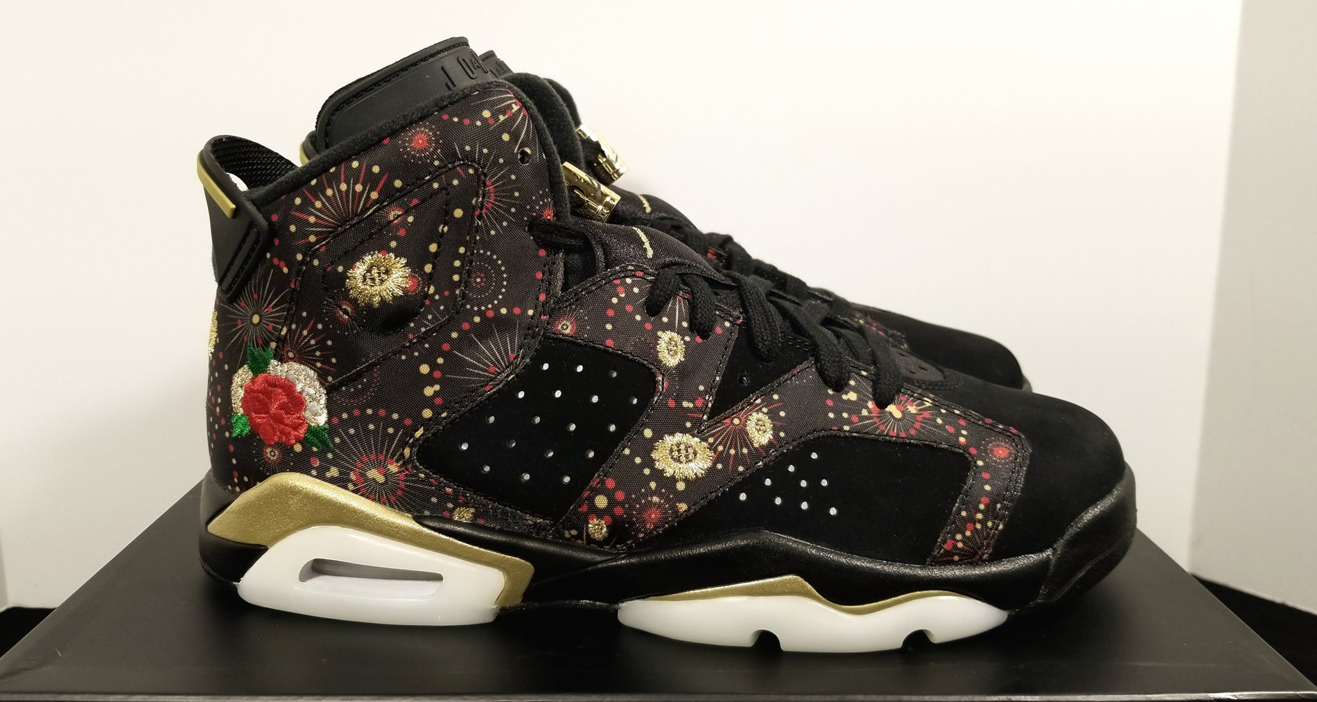 Air Jordan 6 "Chinese New Year"