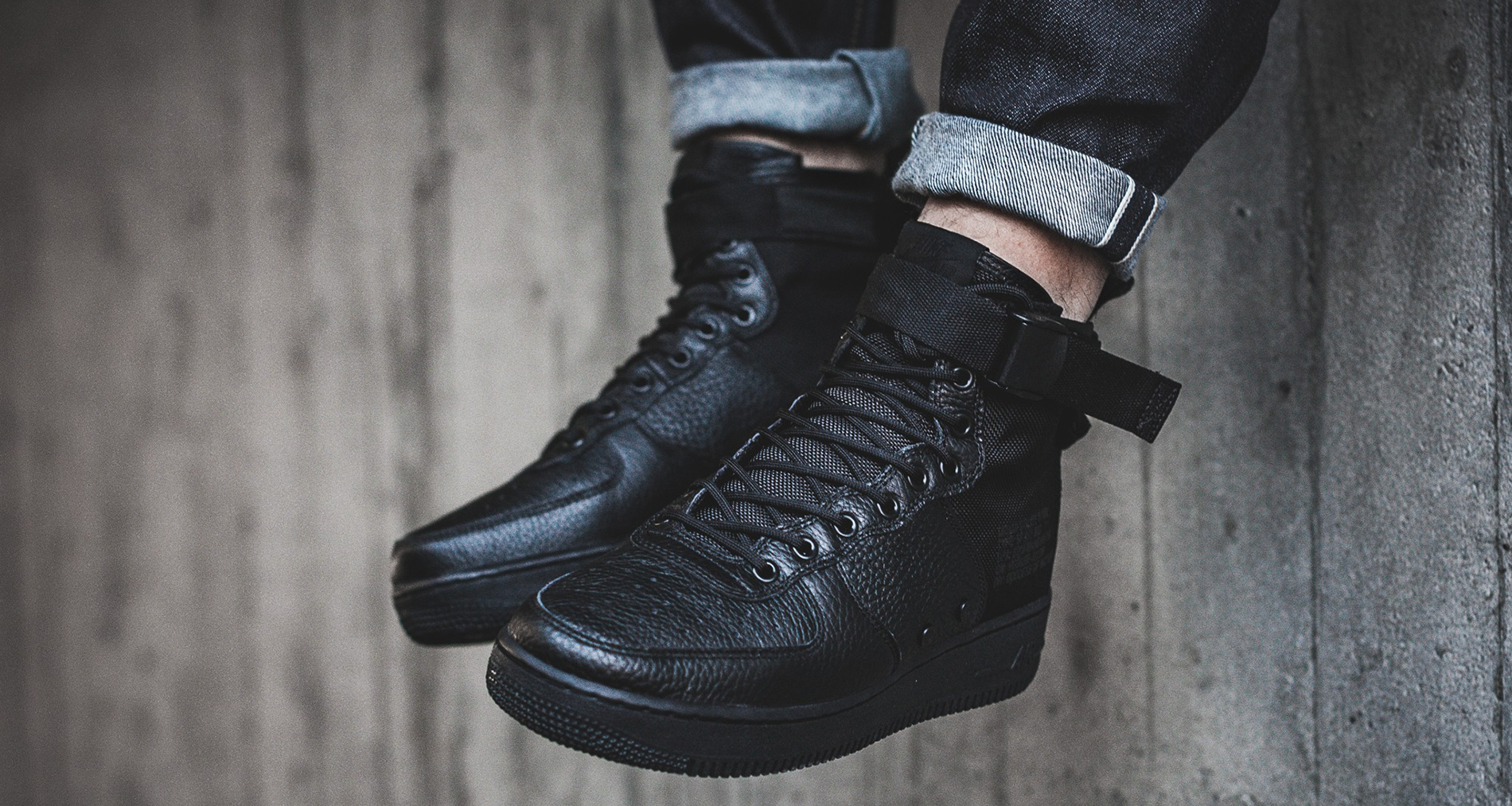 Nike SF-AF1 Mid "Triple Black"