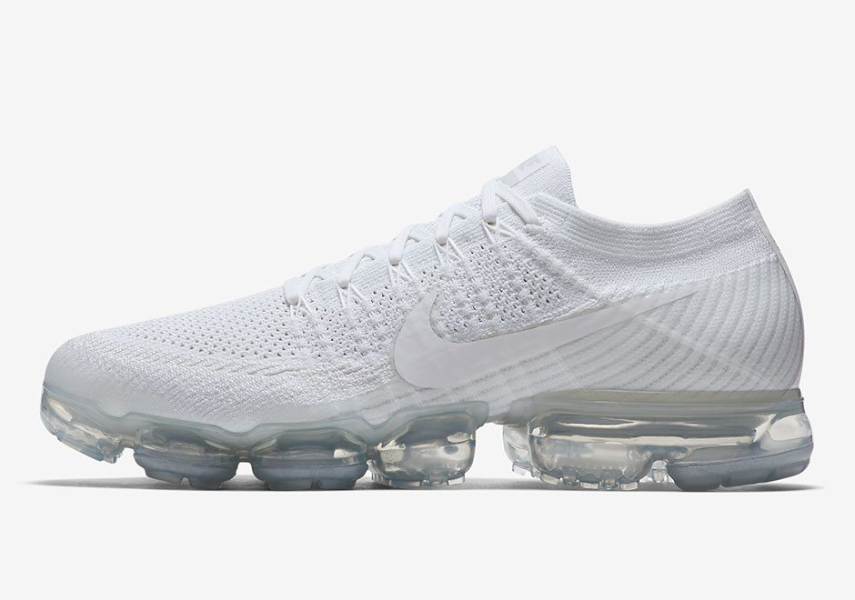 Nike Air VaporMax "White Christmas"