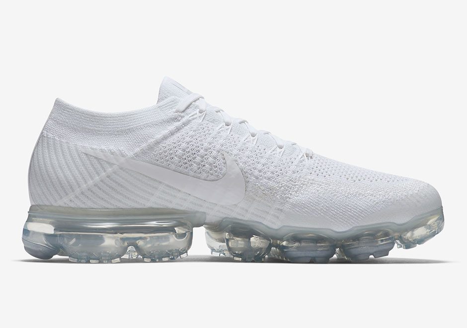 Nike Air VaporMax "White Christmas"