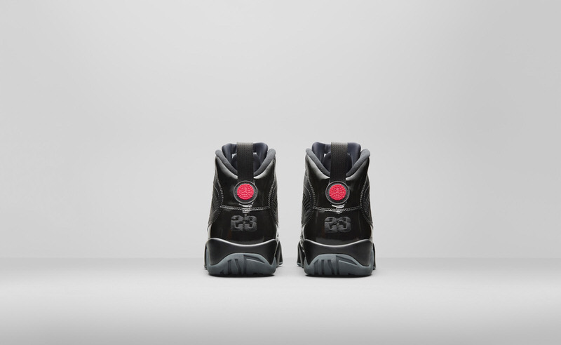 Air Jordan 9 Black/University Red