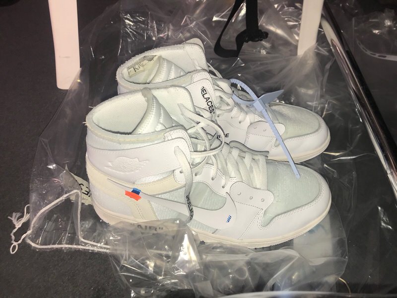 Off-White x Air Jordan 1 2018