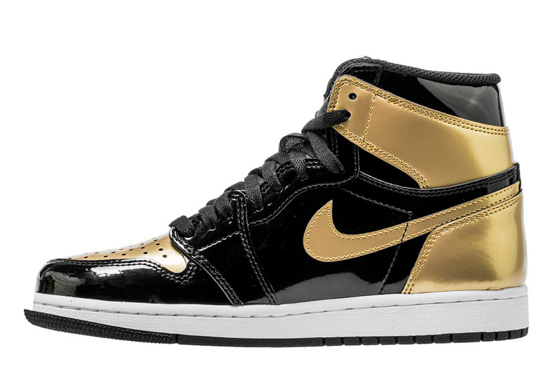 Air Jordan 1 "Gold Toe"