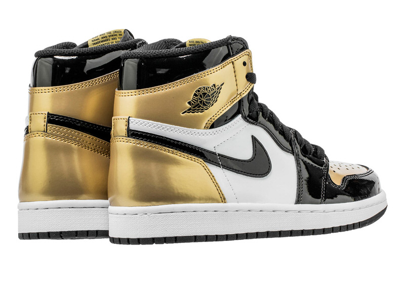 Air Jordan 1 "Gold Toe"