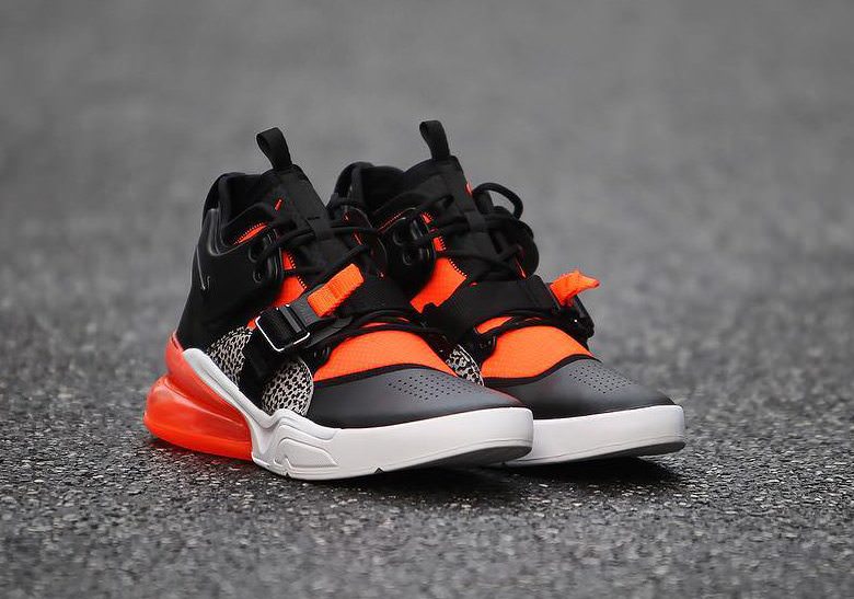 Nike Air Force 270 "Safari"