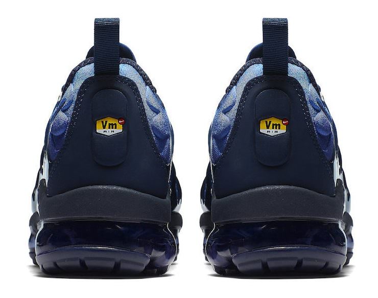 Nike Air VaporMax Plus "Photo Blue"