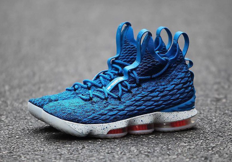 Nike LeBron 15 "Hardwood Classics"