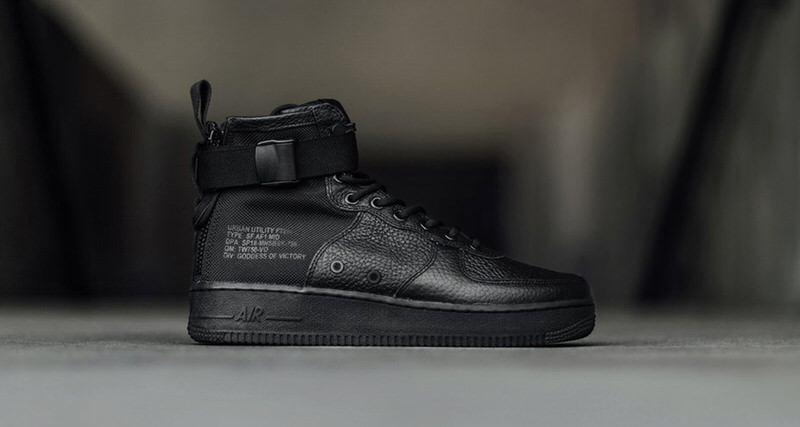 Nike SF-AF1 Mid "Triple Black"