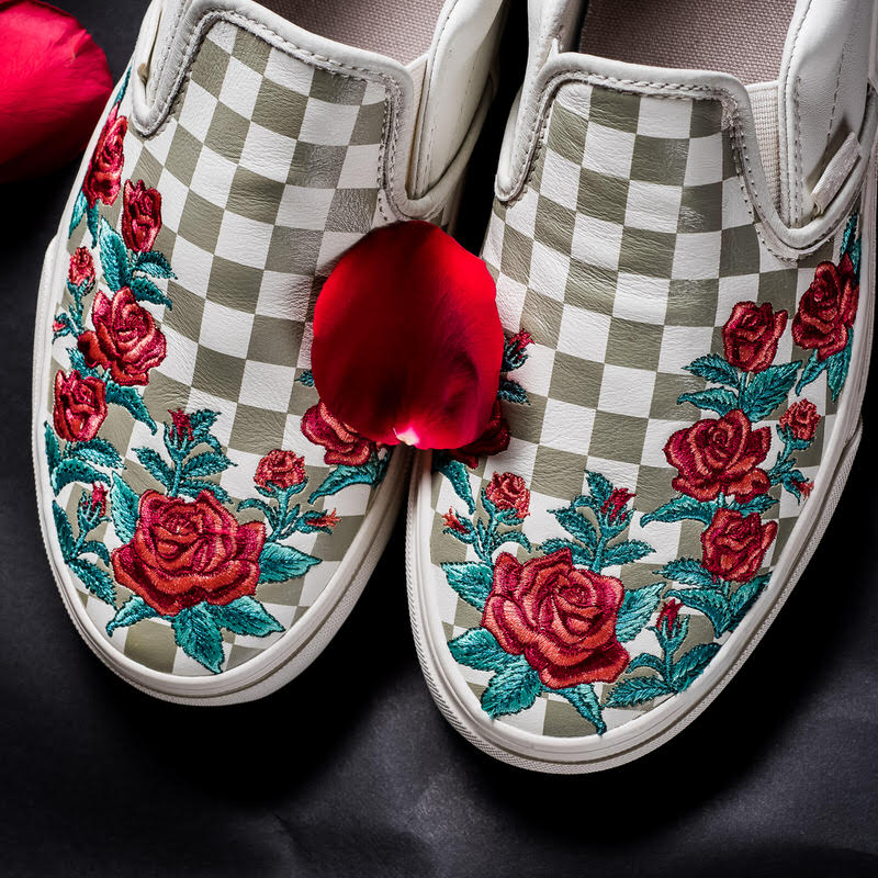  Vans Classic Slip DX “Rose Embroidery”