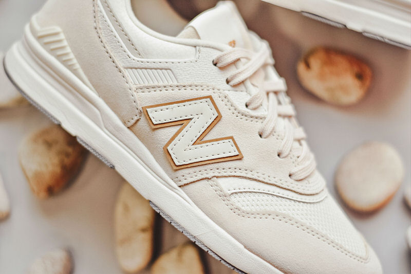 New Balance 697 "Pastel" Pack 