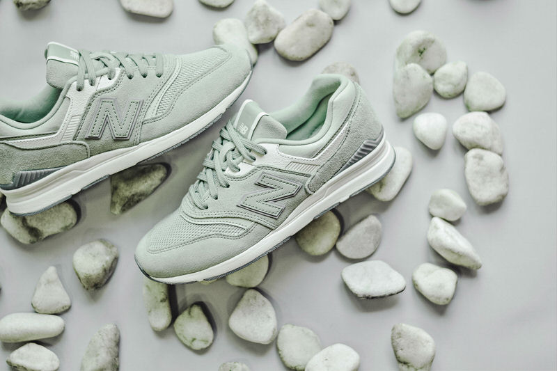 New Balance 697 "Pastel" Pack 