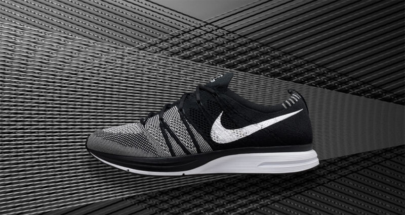 Nike Flyknit Trainer Black/White