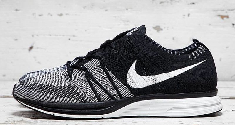 Nike Flyknit Trainer Black/White