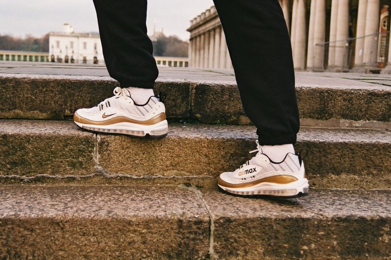 Nike Air Max 98 "GMT"