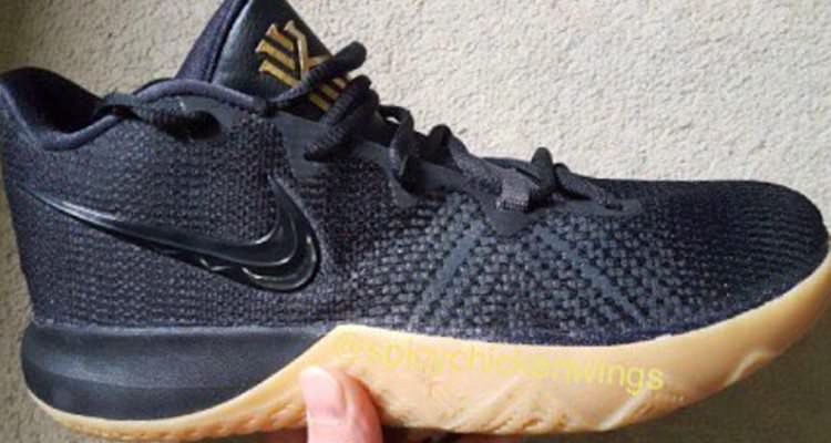 Nike Kyrie Black/Gum