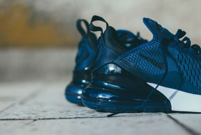 Nike Air Max 270 "Midnight Navy"