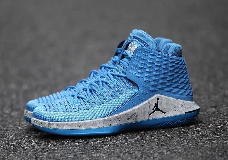 Air Jordan XXX2 "UNC" 