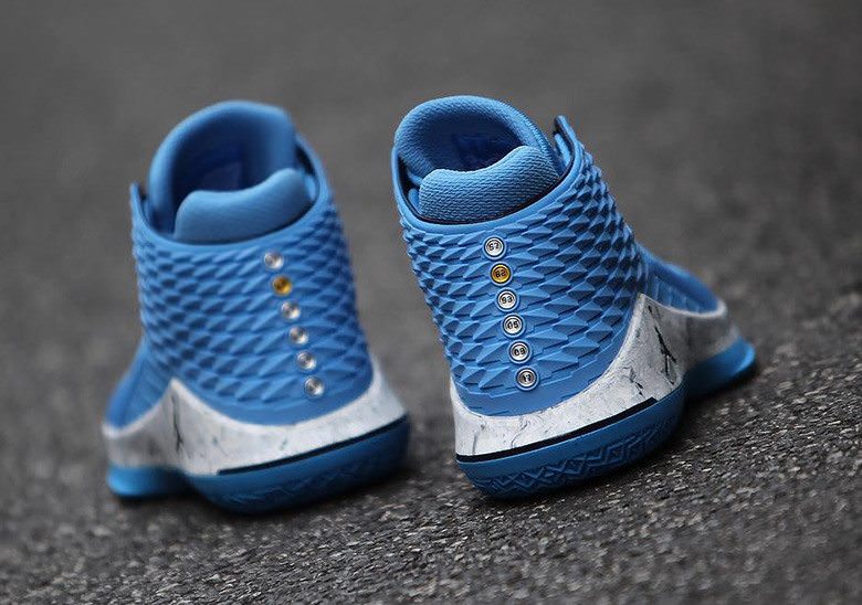 Air Jordan XXX2 "UNC" 