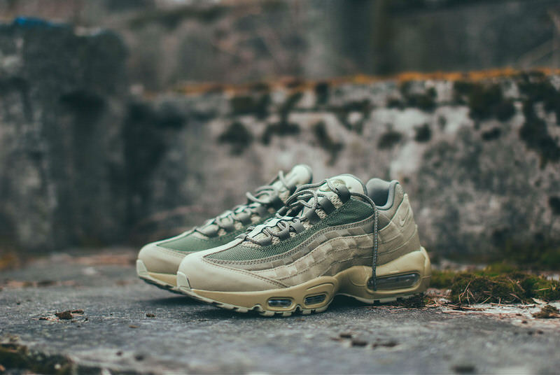 Nike Air Max 95 Premium "Neutral Olive"