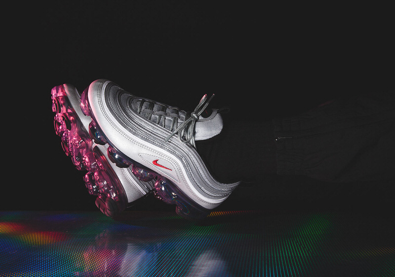 Nike Air VaporMax 97 "Silver Bullet"