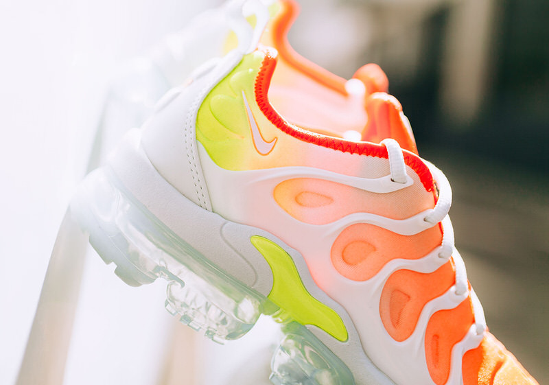 Nike Air VaporMax Plus "Reverse Sunset"