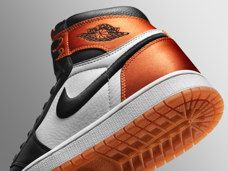 Air Jordan 1 Satin "Shattered Backboard"