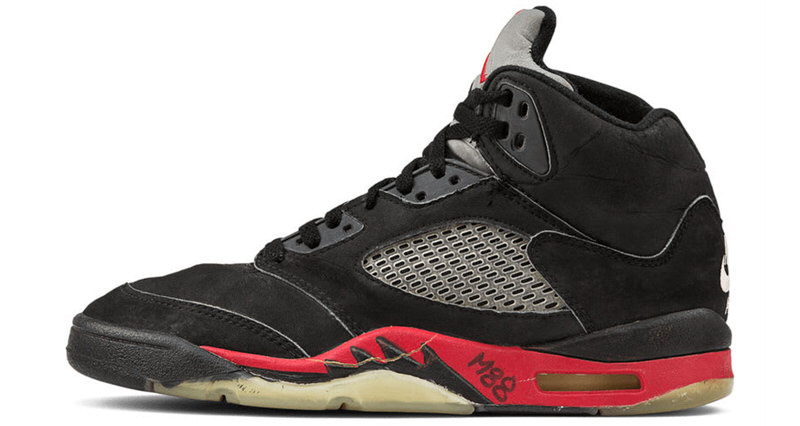 Air Jordan 5 Black/University Red