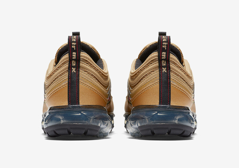 Nike Air VaporMax 97 "Metallic Gold"