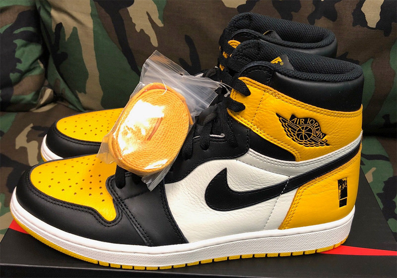 Air Jordan 1 "Attention Attention" PE