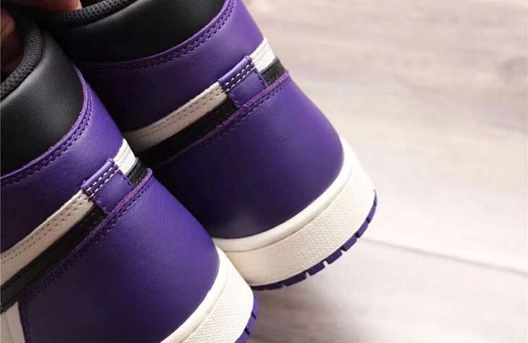 Air Jordan 1 "Court Purple"