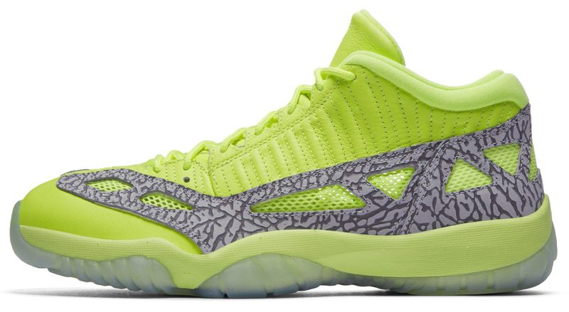 Air Jordan 11 Low IE "Ghost Green"