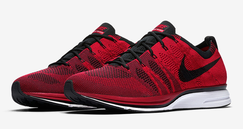 Nike Flyknit Trainer "University Red"