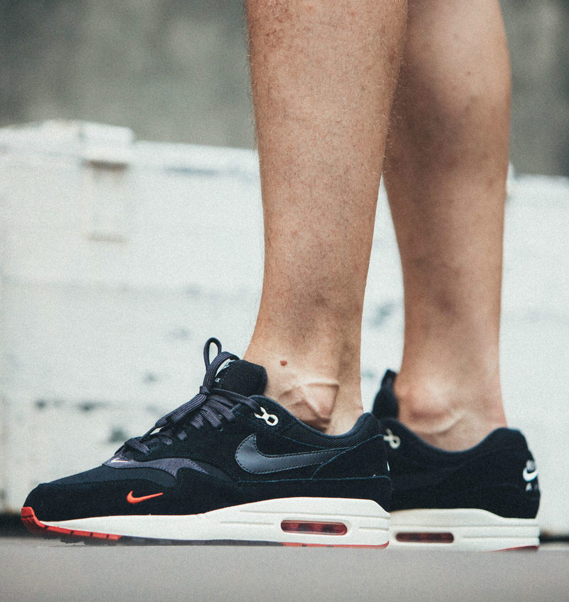 Nike Air Max 1 Premium "Bred"