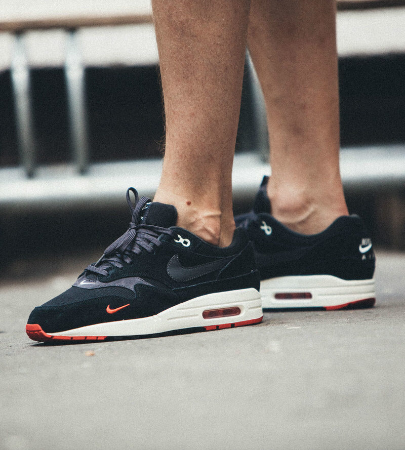 Nike Air Max 1 Premium "Bred"