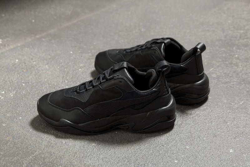 PUMA Thunder Desert "Triple Black"