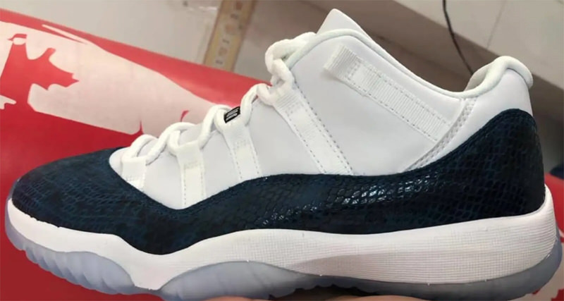 Air Jordan 11 Low "Blue Snakeskin"