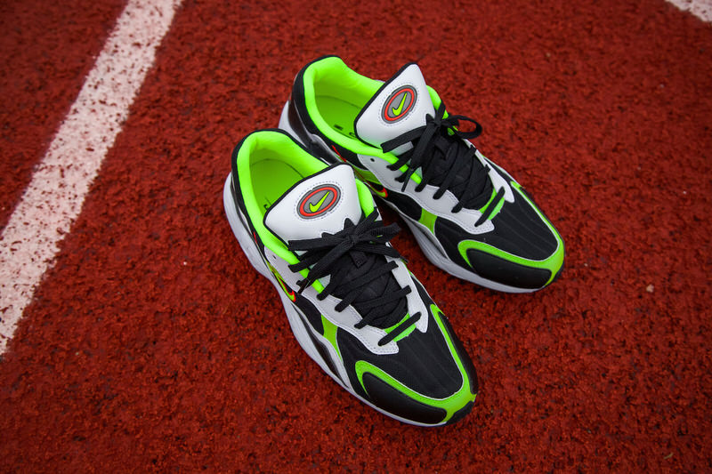 Nike Zoom Alpha Black/Volt